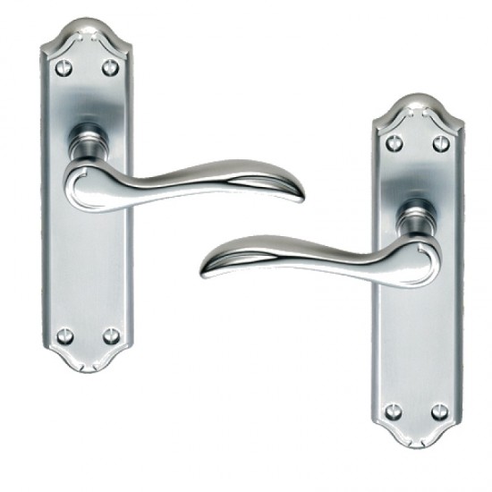 Polished Chrome Madrid Lever Latch Handles (Pair)
