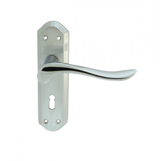 Lytham Chrome Plated Lever Lock Handle (Pair)